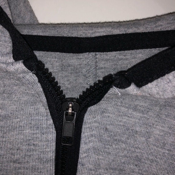 ⭐️⭐️⭐️ATHLETIC ZIP UP SWEATER - Picture 5 of 5